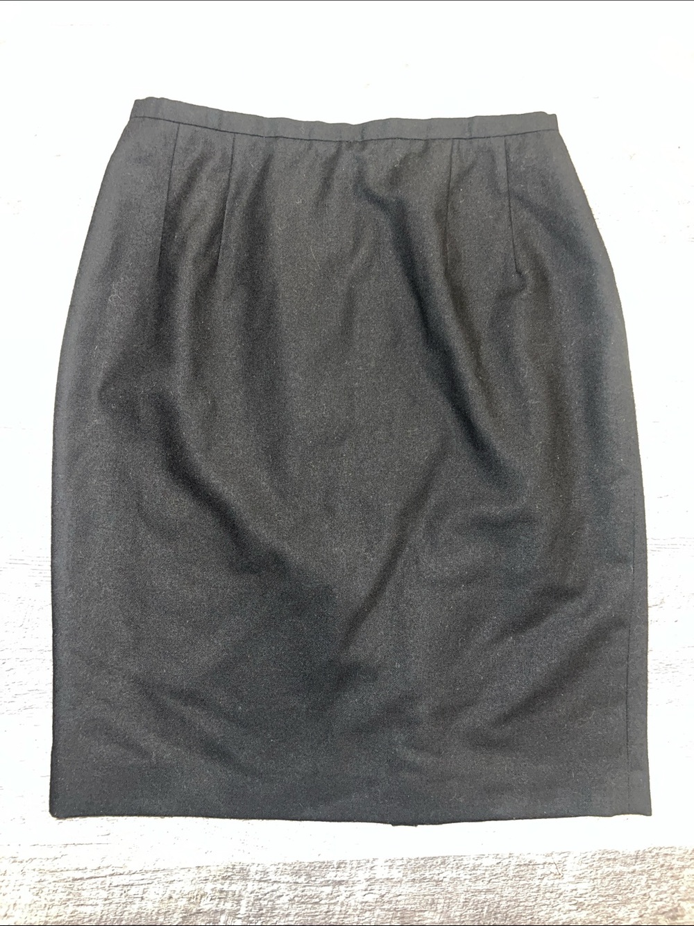 Vintage Harvé Benard Sport Black 100% Wool Pencil Skirt 8